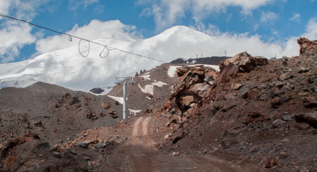09 - Masívny Elbrus, ešte sa vrátime, máme tu nedokončenú výpravu na vrchol